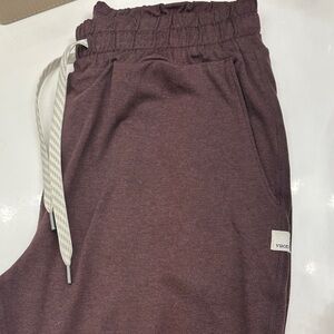 Vuori Women's Brown “Java” Performance Joggers